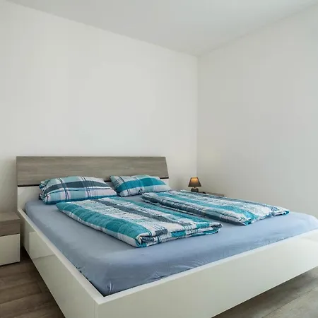 Ferienwohnung Eyrich Og Apartament *